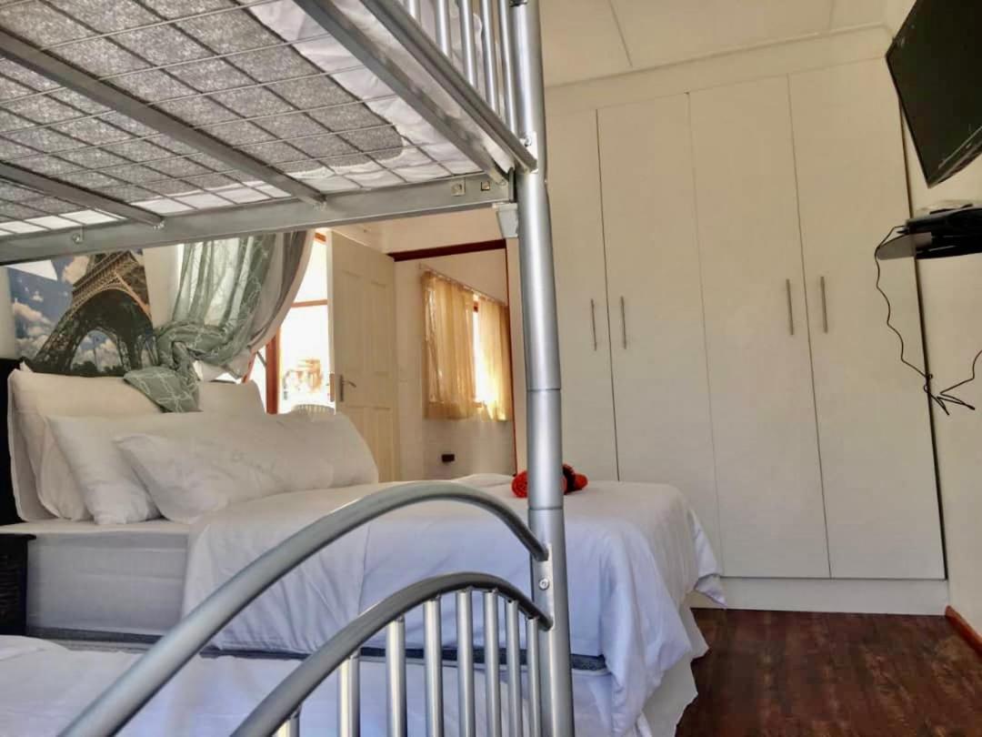 Beautiful Apartment In Century City Kapstadt Exterior foto