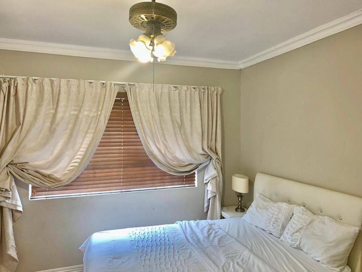 Beautiful Apartment In Century City Kapstadt Exterior foto