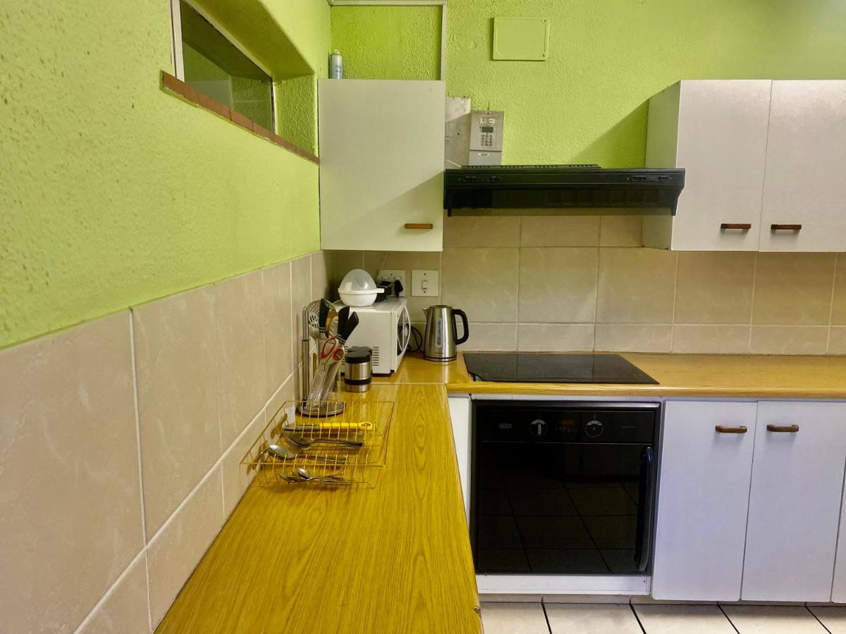 Beautiful Apartment In Century City Kapstadt Exterior foto