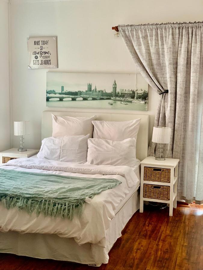 Beautiful Apartment In Century City Kapstadt Exterior foto