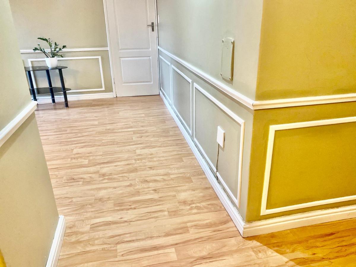 Beautiful Apartment In Century City Kapstadt Exterior foto