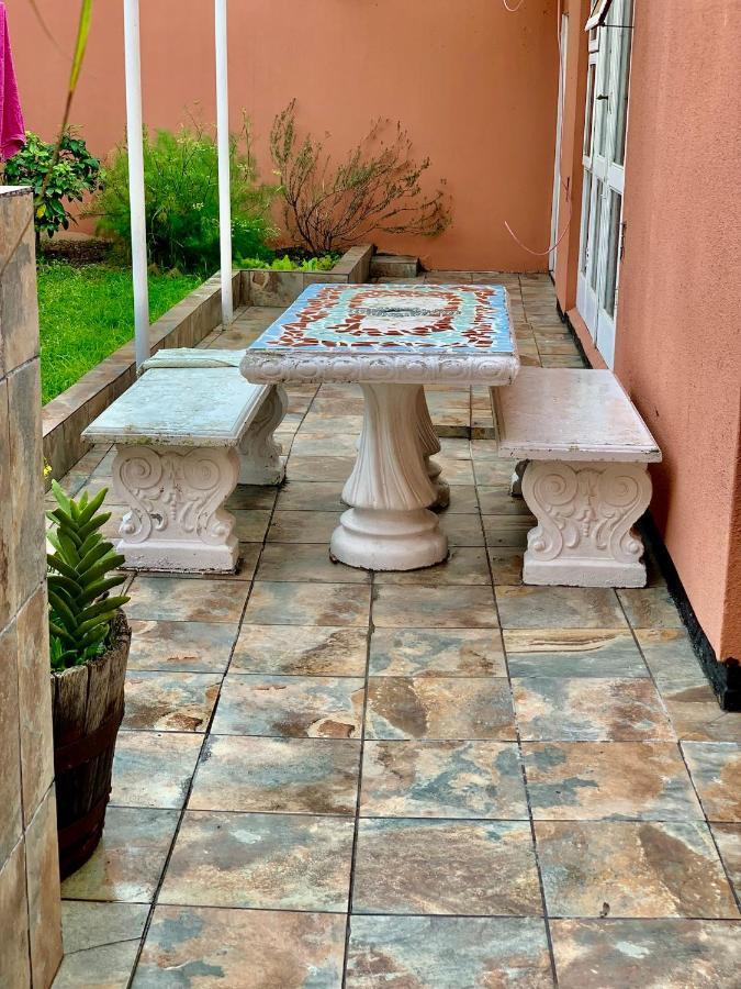 Beautiful Apartment In Century City Kapstadt Exterior foto