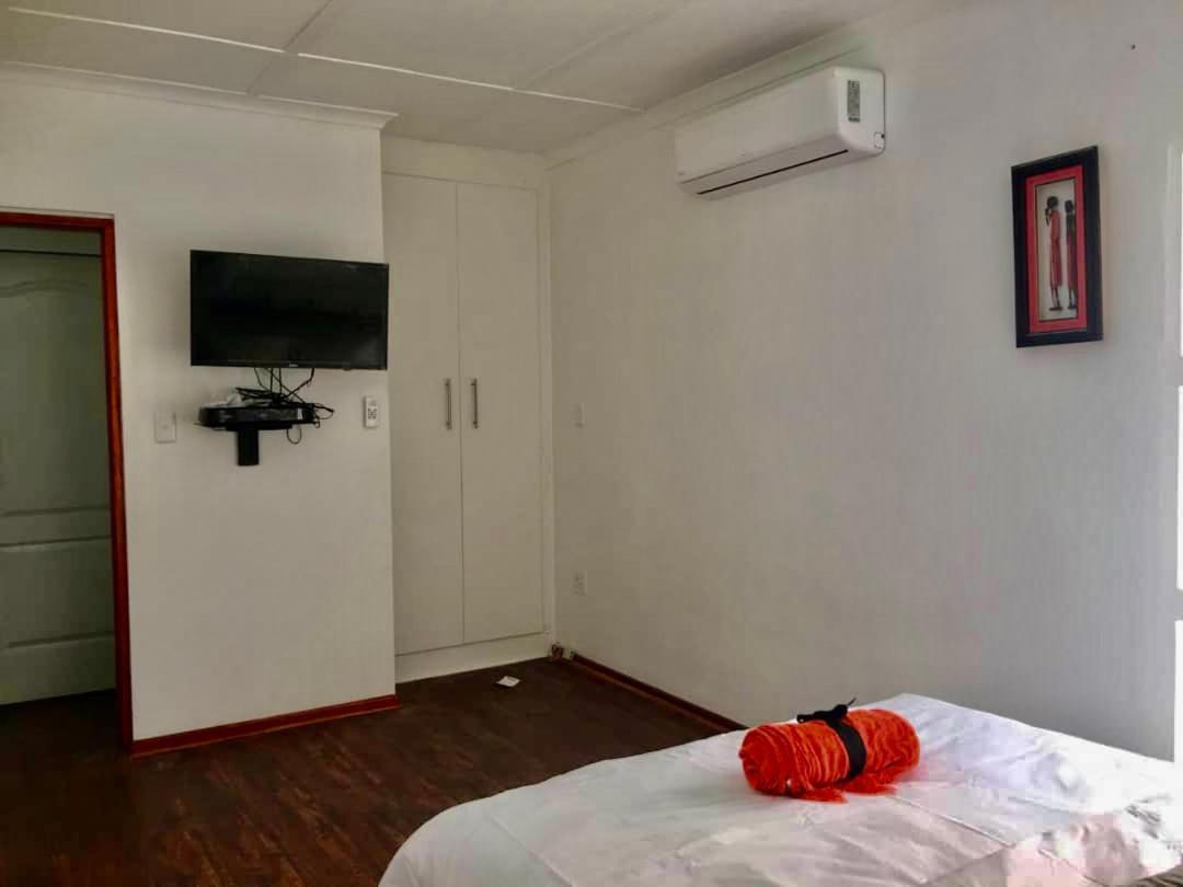 Beautiful Apartment In Century City Kapstadt Exterior foto